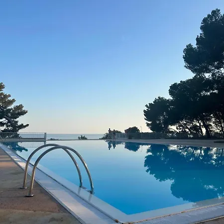 Le Petit Azur